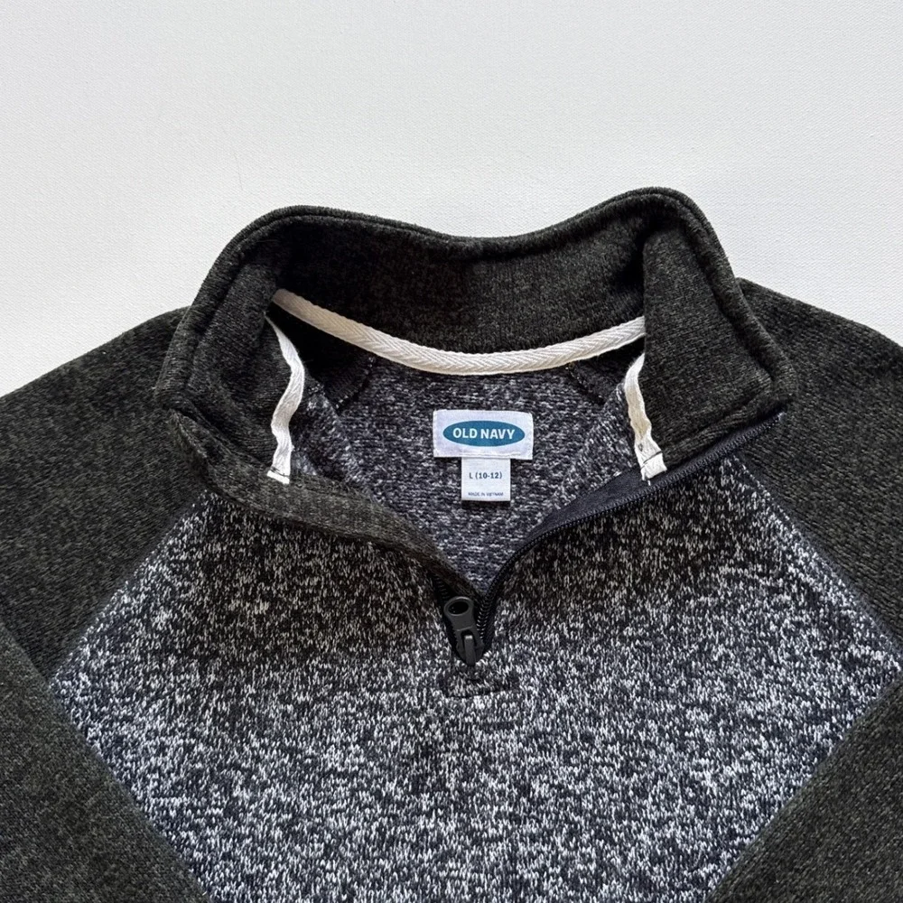 Old Navy Boys Gray Marled Quarter Zip Fleece Pullover Sweater Large 10-12 Raglan